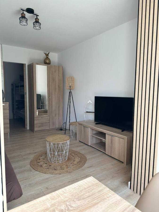 Charmant Studio Neuf 150M Plage Sur Avenue Principale Climatise Et Parking Cavalaire-sur-Mer Bagian luar foto