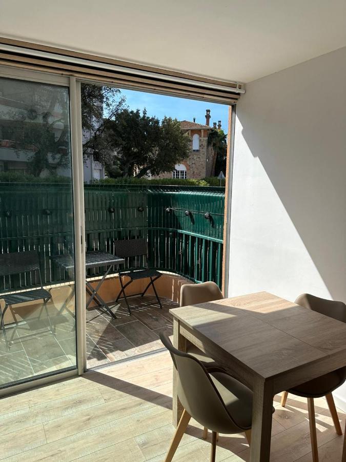 Charmant Studio Neuf 150M Plage Sur Avenue Principale Climatise Et Parking Cavalaire-sur-Mer Bagian luar foto
